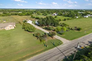 939 Co Rd 490, Princeton, TX 75407 - Photo 4