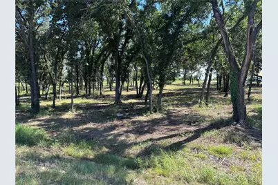 121 Dan Russell Bend, Weatherford, TX 76087 - Photo 10