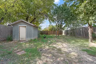 2512 Ryan Ave, Fort Worth, TX 76110 - Photo 20