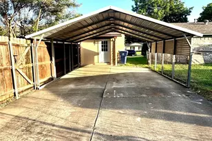 809 Milky Way, Garland, TX 75040 - Photo 40