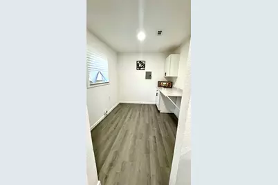 809 Milky Way, Garland, TX 75040 - Photo 12