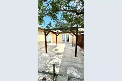 809 Milky Way, Garland, TX 75040 - Photo 36