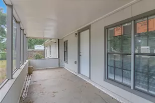 410 Pleasure Land Rd, Gun Barrel City, TX 75156 - Photo 10