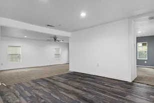 410 Pleasure Land Rd, Gun Barrel City, TX 75156 - Photo 12