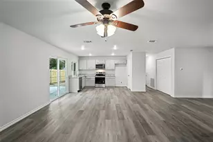 4613 Tarry Dr, Garland, TX 75043 - Photo 6