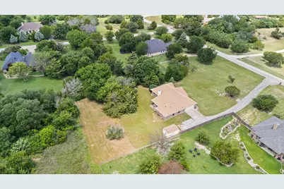 2517 Hayley Drive, Weatherford, TX 76085 - Photo 2