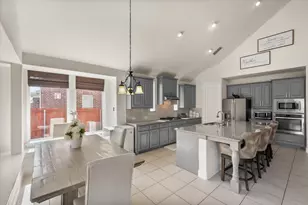 2816 Terrosa Rd, Grand Prairie, TX 75054 - Photo 20