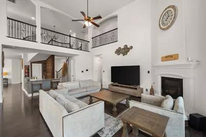 2816 Terrosa Road, Grand Prairie, TX 75054 - Photo 14