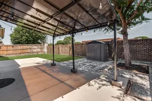 2404 Marshbrook Dr, McKinney, TX 75071 - Photo 26