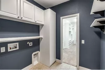 2404 Marshbrook Drive, McKinney, TX 75071 - Photo 10