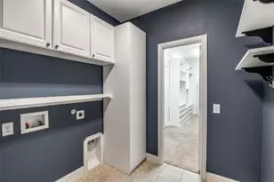 2404 Marshbrook Dr, McKinney, TX 75071 - Photo 10