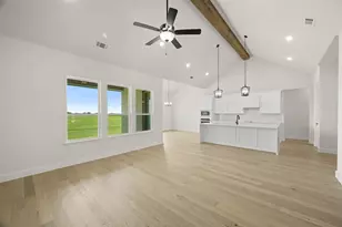 2151 Langston Ln, Waxahachie, TX 75167 - Photo 4