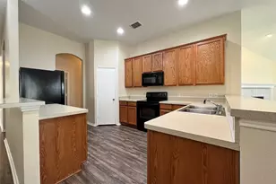 12536 Panorama Dr, Fort Worth, TX 76028 - Photo 10