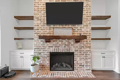 2205 Therese Drive, Waco, TX 76712 - Photo 10