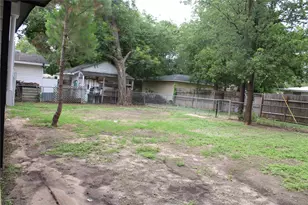 2203 Southside Dr, Brownwood, TX 76801 - Photo 4