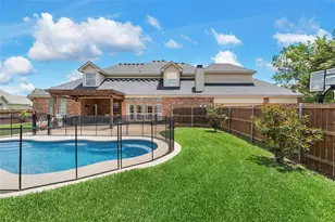 319 Winding Creek Ln, McGregor, TX 76657 - Photo 34