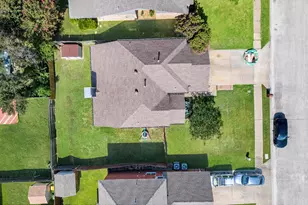 1222 Falling Water Dr, Lewisville, TX 75067 - Photo 8