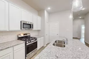 7416 Sunset Vly Ln, Denton, TX 76249 - Photo 14