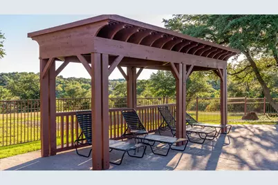 8638 Retreat Boulevard, Cleburne, TX 76033 - Photo 16