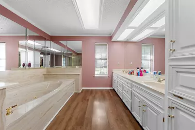 3230 Village Park Drive, Waco, TX 76708 - Photo 14