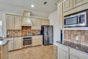 478 Spyglass Dr, Willow Park, TX 76008 - Photo 6