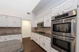 7100 Oakbrook Dr, Plano, TX 75025 - Photo 12