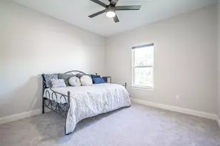 2219 Christine Dr, Granbury, TX 76048 - Photo 22