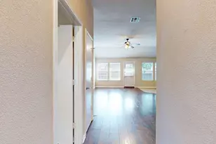 19017 Leigh Ln, Pflugerville, TX 78660 - Photo 8