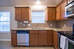 19017 Leigh Ln, Pflugerville, TX 78660 - Photo 20