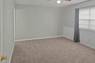 701 Idlewilde Dr, Lewisville, TX 75067 - Photo 4