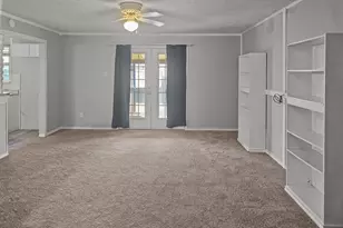 701 Idlewilde Dr, Lewisville, TX 75067 - Photo 10