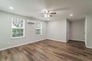 4901 Curzon Ave, Fort Worth, TX 76107 - Photo 6