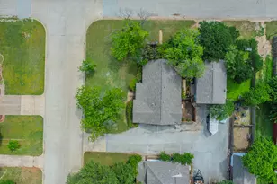 4901 Curzon Ave, Fort Worth, TX 76107 - Photo 24