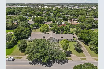 1204 W Westhill Drive, Cleburne, TX 76033 - Photo 36