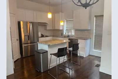 2110 N Haskell Avenue, Dallas, TX 75204 - Photo 2