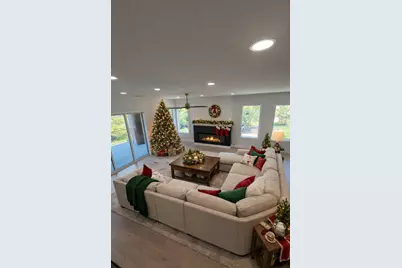 400 Vista Buena Trail, Fort Worth, TX 76111 - Photo 6