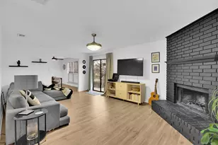 1827 Sonnet Dr, Grapevine, TX 76051 - Photo 8