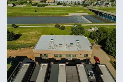 404 Vista Buena Trail, Fort Worth, TX 76111 - Photo 24