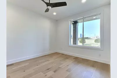 404 Vista Buena Trail, Fort Worth, TX 76111 - Photo 14