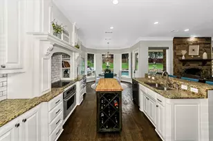 8917 Crest Wood Dr, Fort Worth, TX 76179 - Photo 8