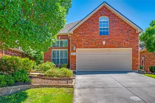 3912 Sovereign Dr, Bedford, TX 76021 - Photo 2