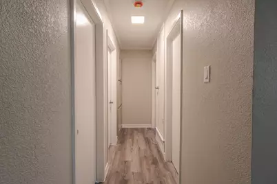 241 Berkshire Lane, Fort Worth, TX 76134 - Photo 14