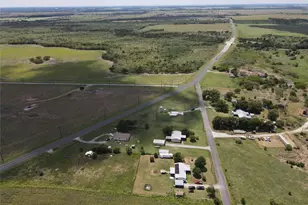 15962 Fritcher Rd, Pilot Point, TX 76258 - Photo 24