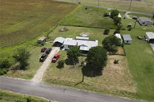 15962 Fritcher Rd, Pilot Point, TX 76258 - Photo 2