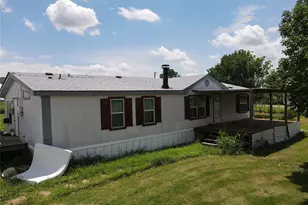 15962 Fritcher Rd, Pilot Point, TX 76258 - Photo 14