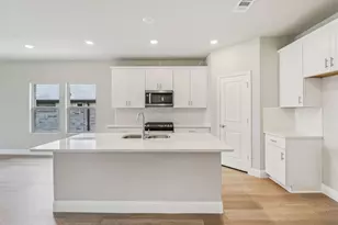 2111 Dunbar Dr, Sherman, TX 75092 - Photo 1