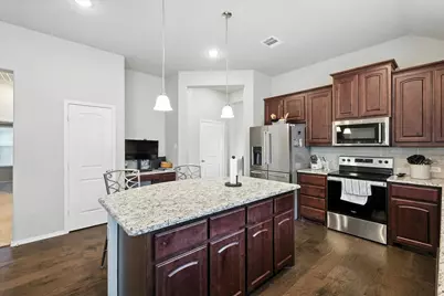 221 Gardenia Drive, Azle, TX 76020 - Photo 10