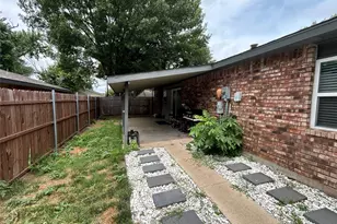 6310 Glenmoor Dr, Garland, TX 75043 - Photo 10