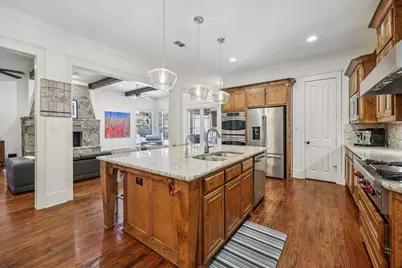 2301 Cardinal Boulevard, Carrollton, TX 75010 - Photo 12