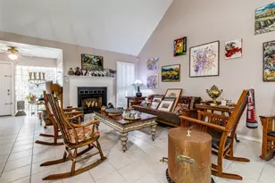 8927 Groveland Dr, Dallas, TX 75218 - Photo 4